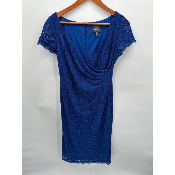 ADRIANNA PAPELL Royal Blue Short Sleeve Lace Surplice Knee Length Dress // 6 - Picture 1 of 9